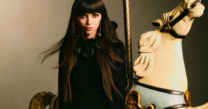 christina ricci is a goth darling in betsey johnson’s fall looks