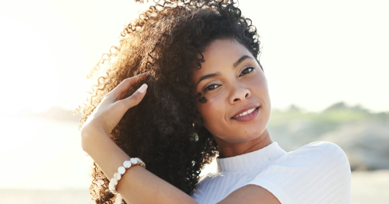 10 heat proof beauty products that survive any beach day